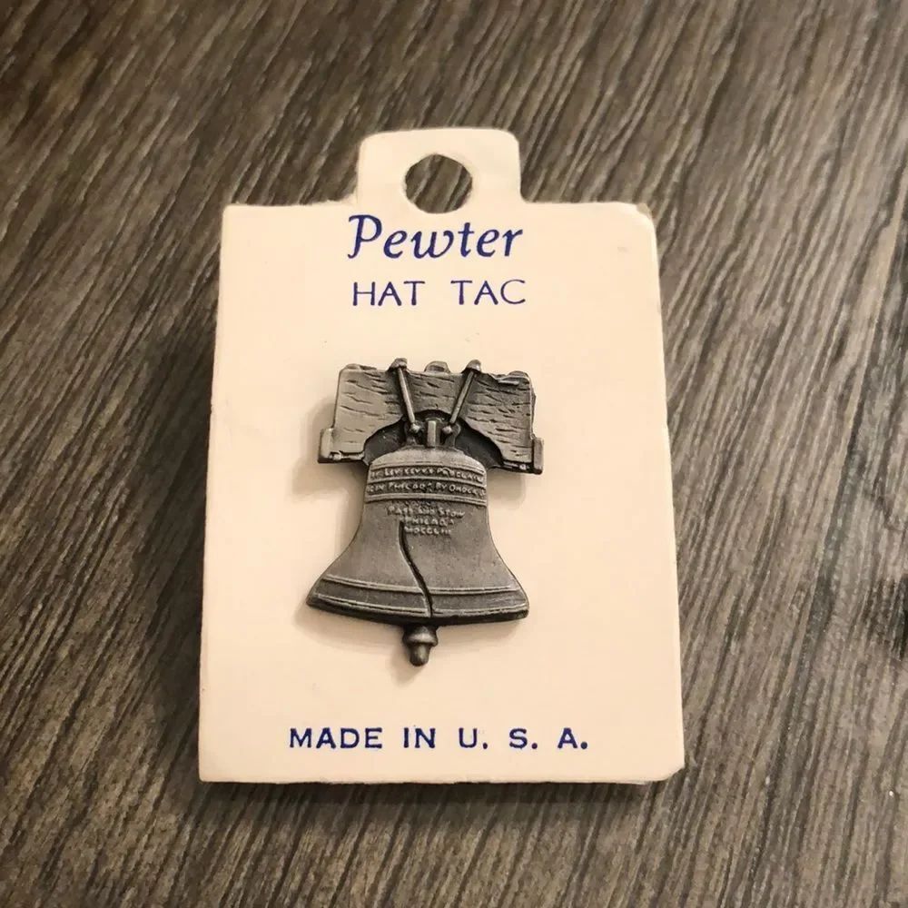 Vintage Pewter Liberty Bell Pin, Philadelphia, PA Hat Tac Souvenir